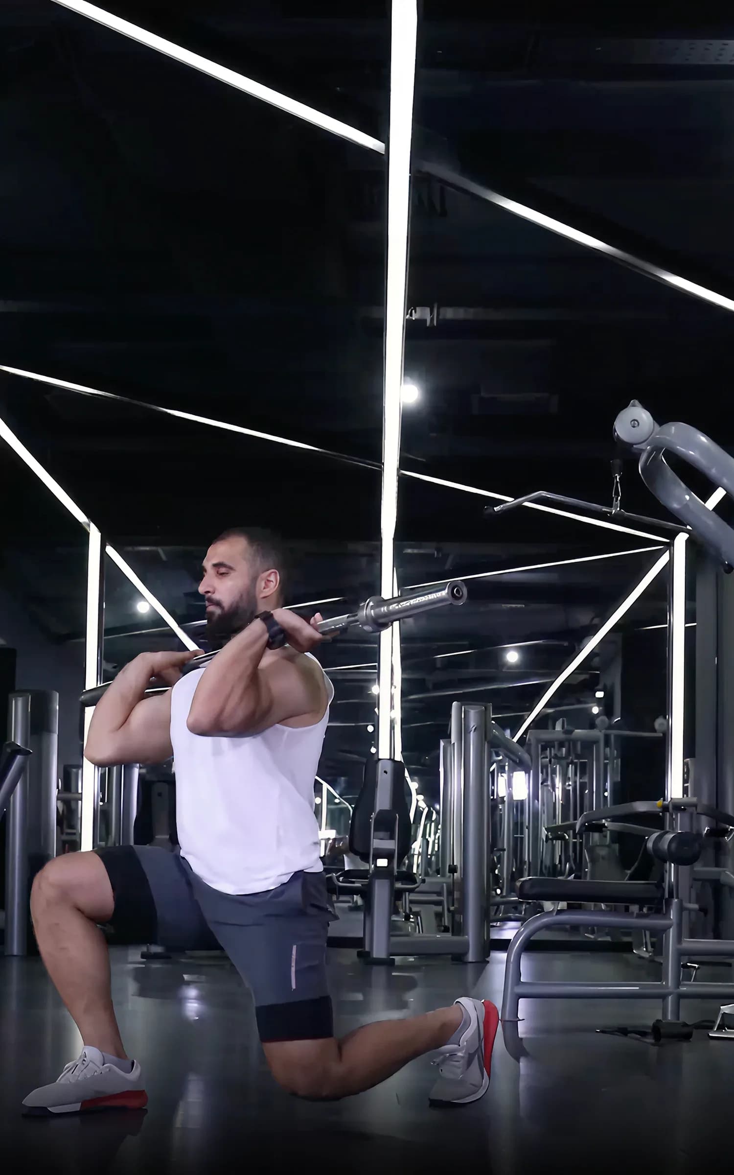 Walking Lunges To Barbell Shoulder Press